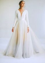 Leanne Marshall - "Vanya" Wedding Gown