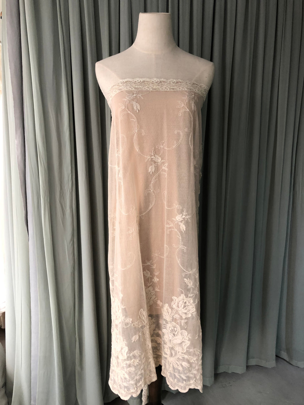 Vintage lace skirt