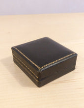 1950s Black Brooch Box