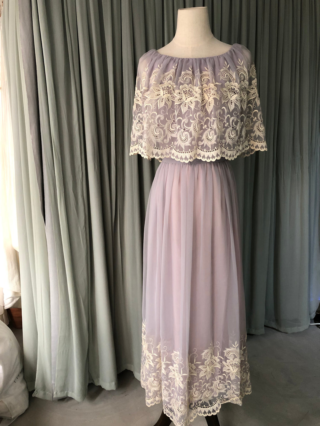 1970s Lavender Embroidered Dress